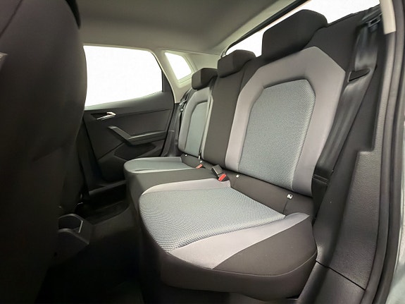 Seat Arona 23 of 29