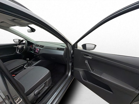 Seat Arona 22 of 29