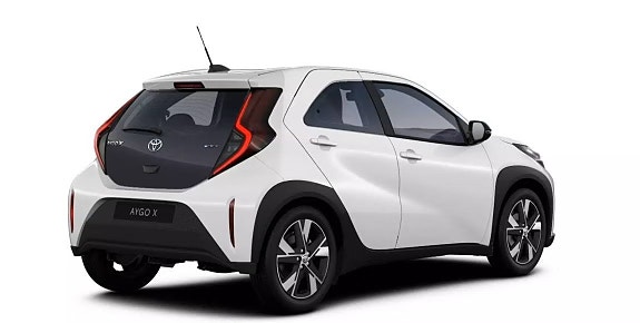 Toyota Aygo X 3 of 5