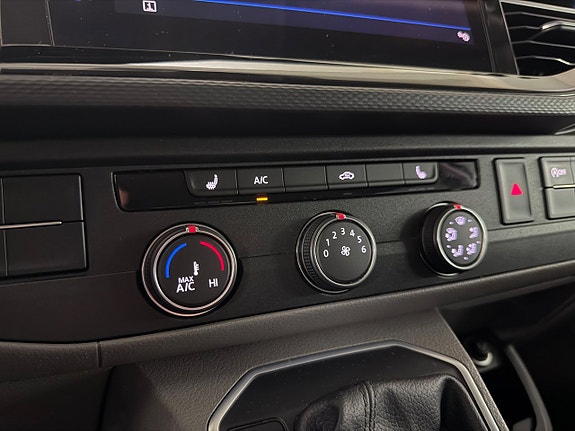 Volkswagen Transporter 16 of 23