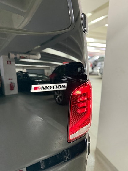 Volkswagen Transporter 22 of 23