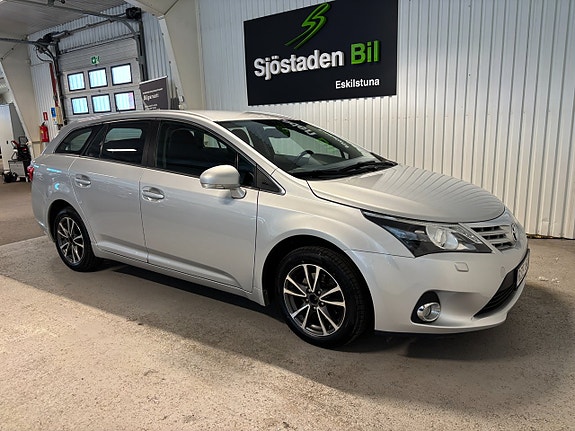 Toyota Avensis 6 of 18