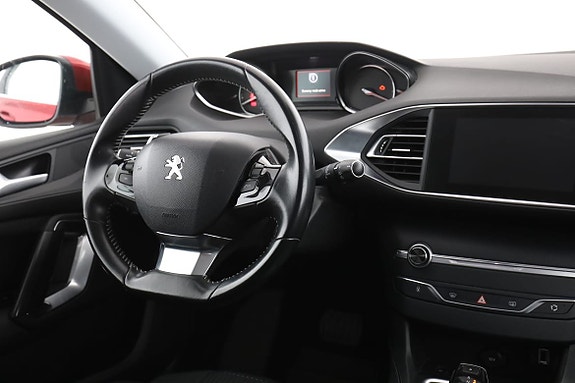 Peugeot 308 SW 14 of 30