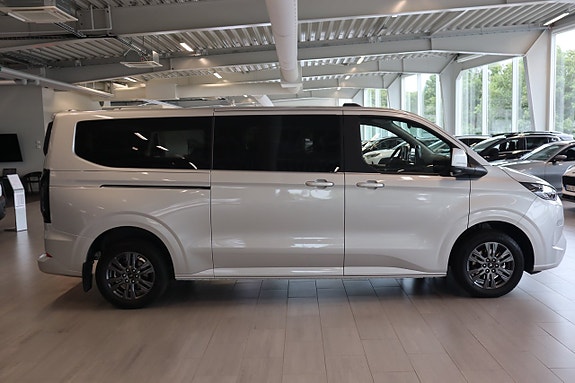 Ford Custom Tourneo 5 of 17