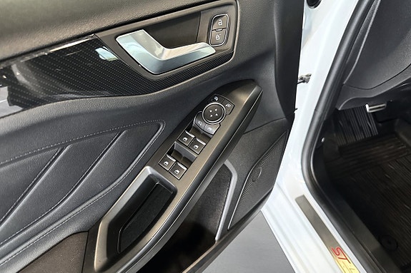 Ford Focus 19 of 20