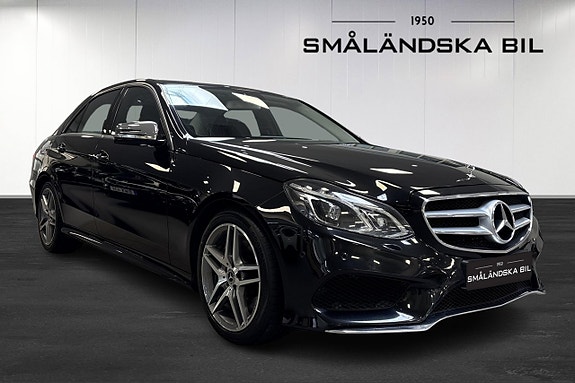 Mercedes-Benz E350 2 of 11