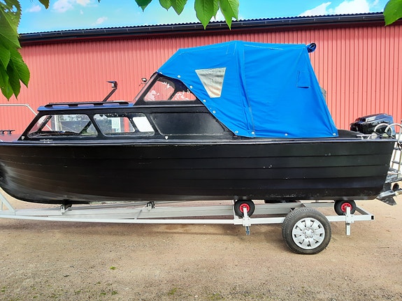 Sjörövarbåt 19 fot 5,85 M 3 of 21