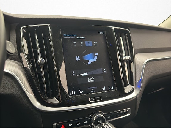 Volvo V60 21 of 30