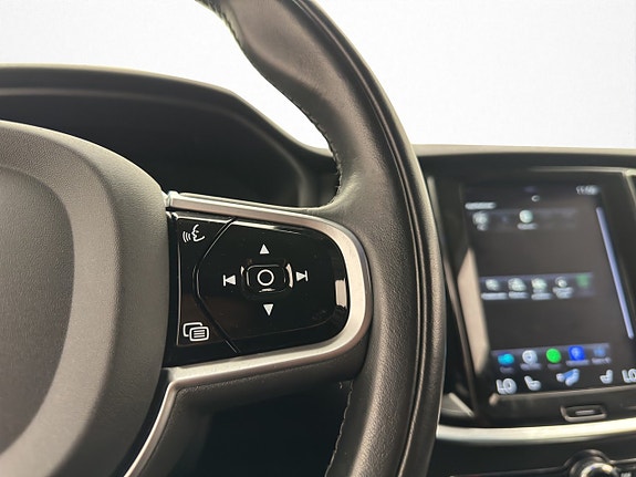 Volvo V60 20 of 30
