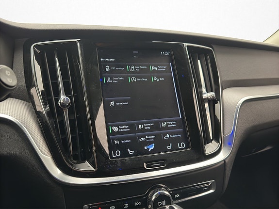 Volvo V60 23 of 30
