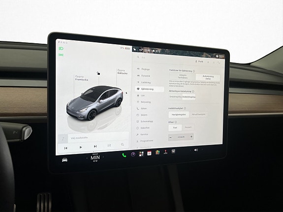 Tesla Model Y 20 of 30