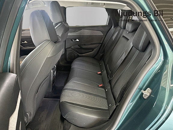 Peugeot 308 SW 6 of 11