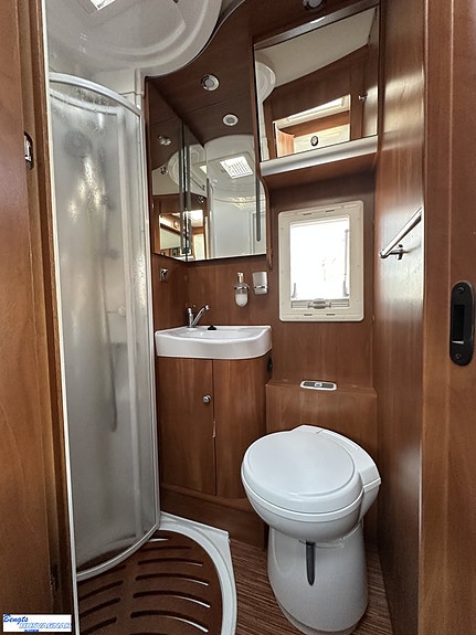 Laika Ecovip 305 | AUTOMAT | 5,99M 17 of 21