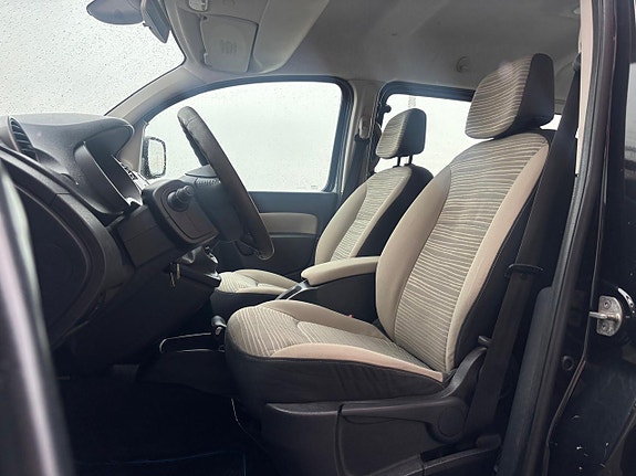 Renault Kangoo Express 15 of 21