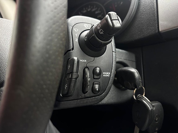 Renault Kangoo Express 18 of 21