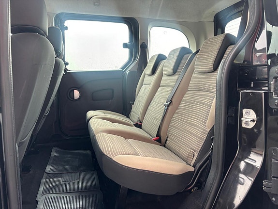 Renault Kangoo Express 16 of 21
