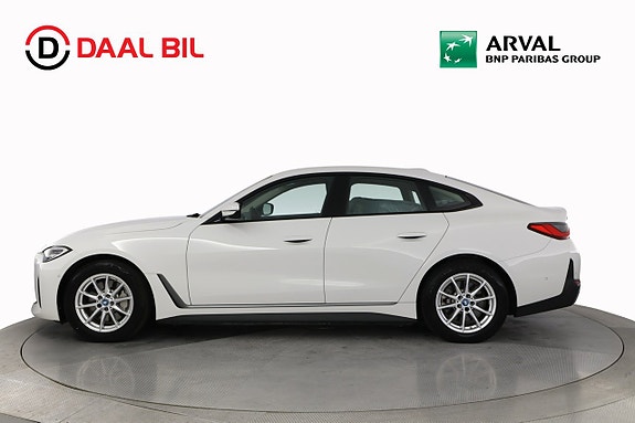 BMW i4 9 of 29