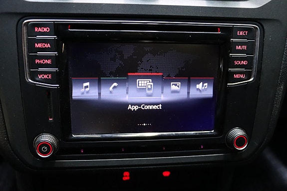 Volkswagen Caddy 28 of 29