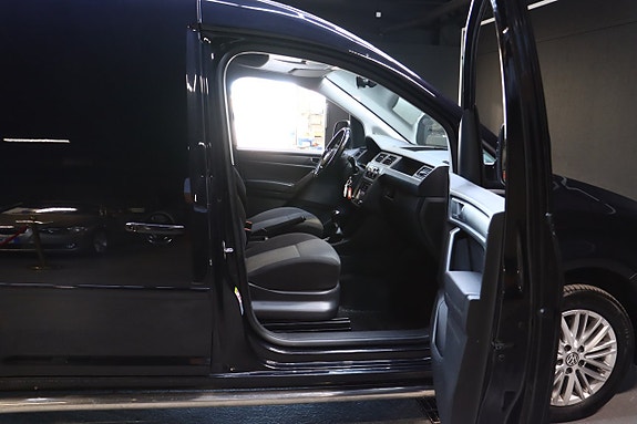 Volkswagen Caddy 12 of 29