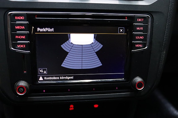 Volkswagen Caddy 25 of 29