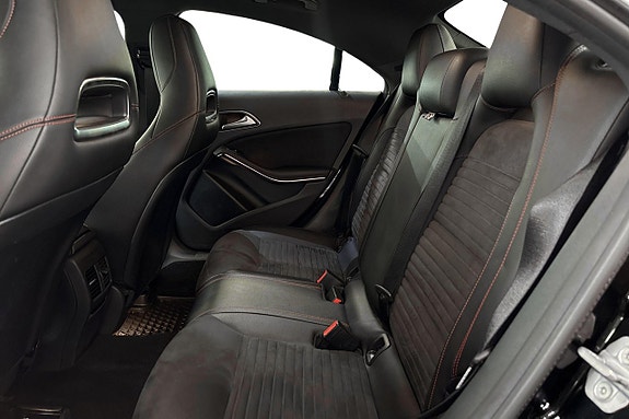 Mercedes-Benz CLA200 10 of 11
