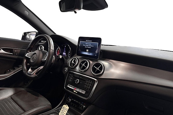 Mercedes-Benz CLA200 9 of 11