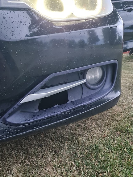 BMW 320d 9 of 12