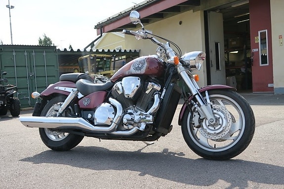 Honda VTX1800 1.8 11 of 16