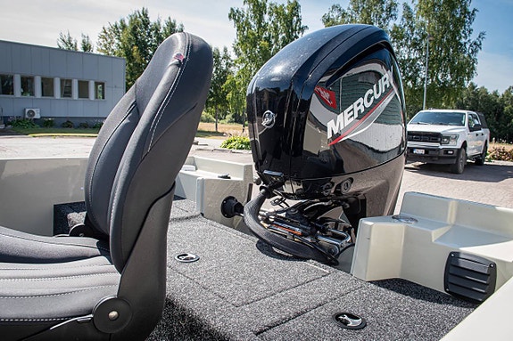 Orka 500 SC Mercury F80 - fiskeklart demopaket 7 of 12