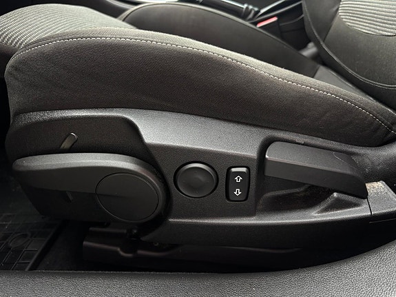 Opel Insignia 15 of 19