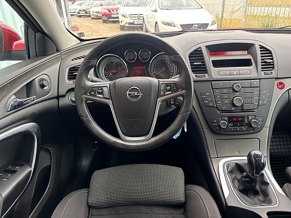 Opel Insignia 10 of 19