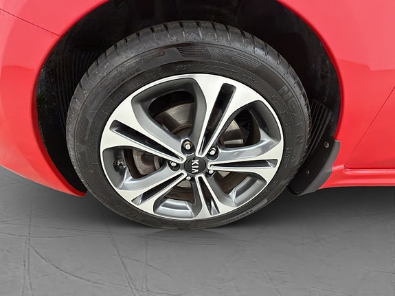 Kia Ceed 10 of 30