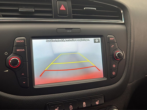 Kia Ceed 25 of 30