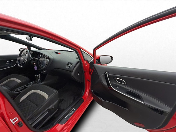 Kia Ceed 15 of 30