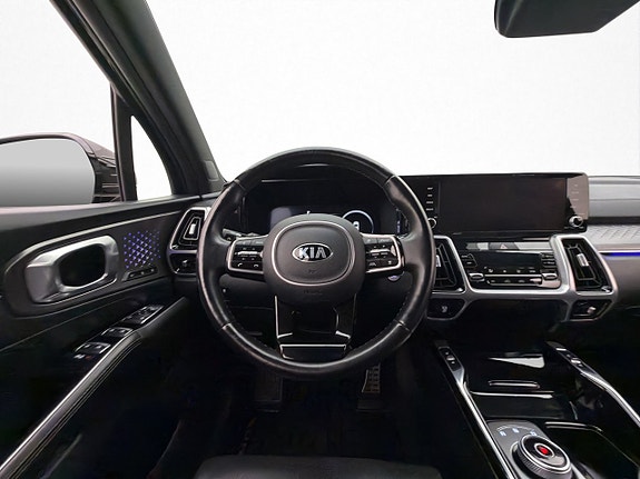 Kia Sorento 18 of 30