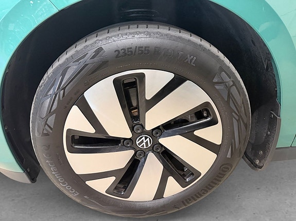 Volkswagen ID. Buzz 8 of 23