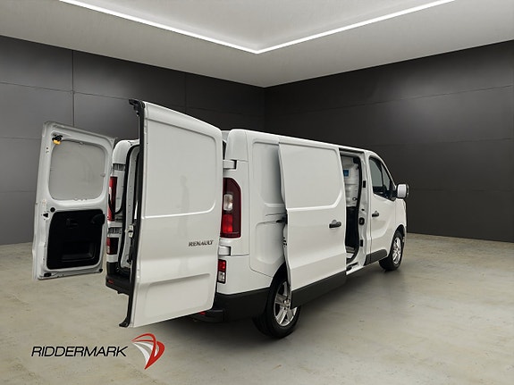 Renault Trafic 12 of 30