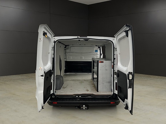 Renault Trafic 13 of 30