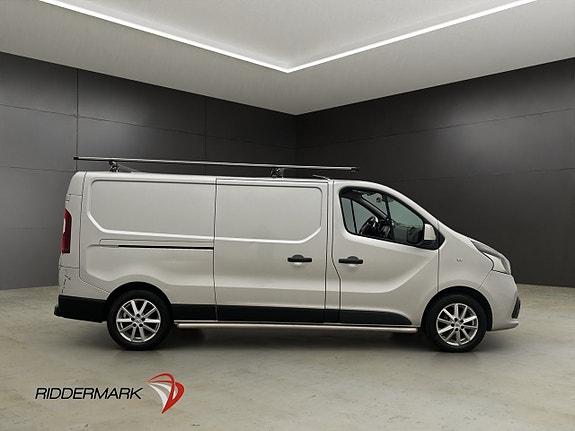 Renault Trafic 2 of 30