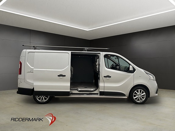 Renault Trafic 26 of 30