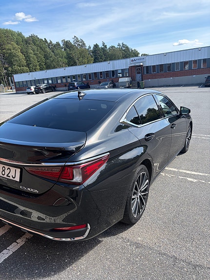 Lexus ES300h 6 of 10