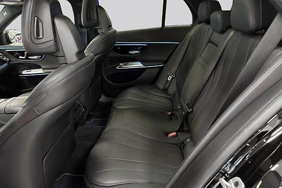 Mercedes-Benz E300 de 9 of 22