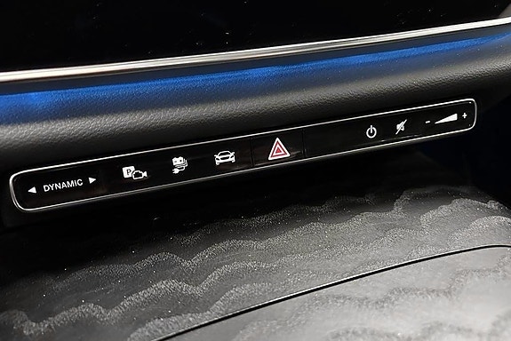 Mercedes-Benz E300 de 14 of 22