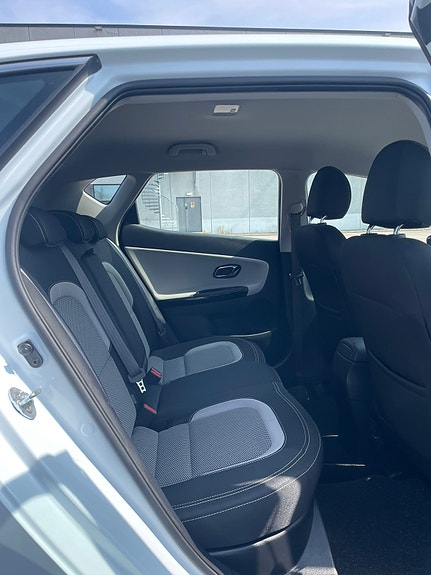 Kia Ceed 4 of 5