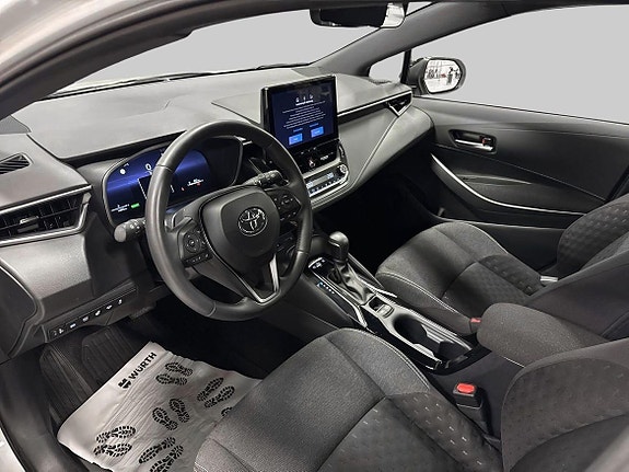 Toyota Corolla 13 of 20