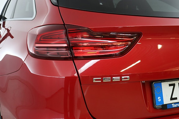 Kia Ceed 15 of 18