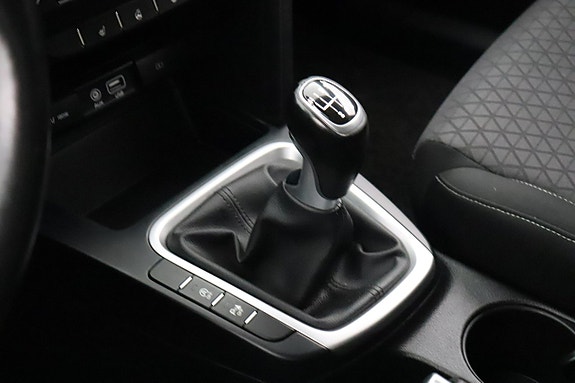 Kia Ceed 10 of 18