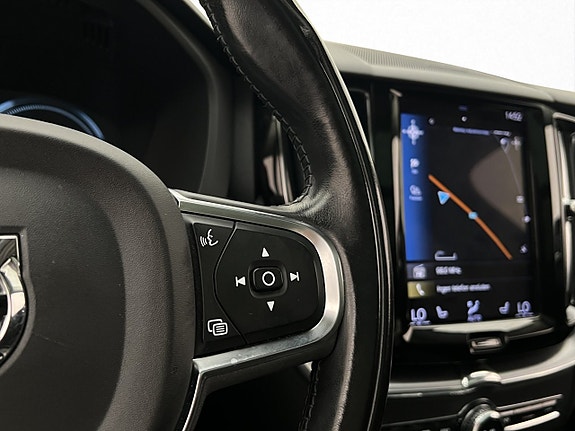 Volvo XC60 17 of 30