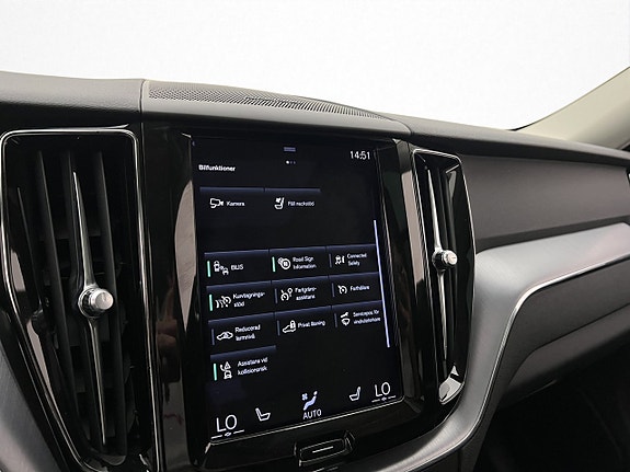 Volvo XC60 23 of 30
