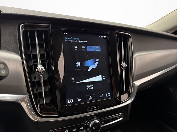 Volvo V90 22 of 30